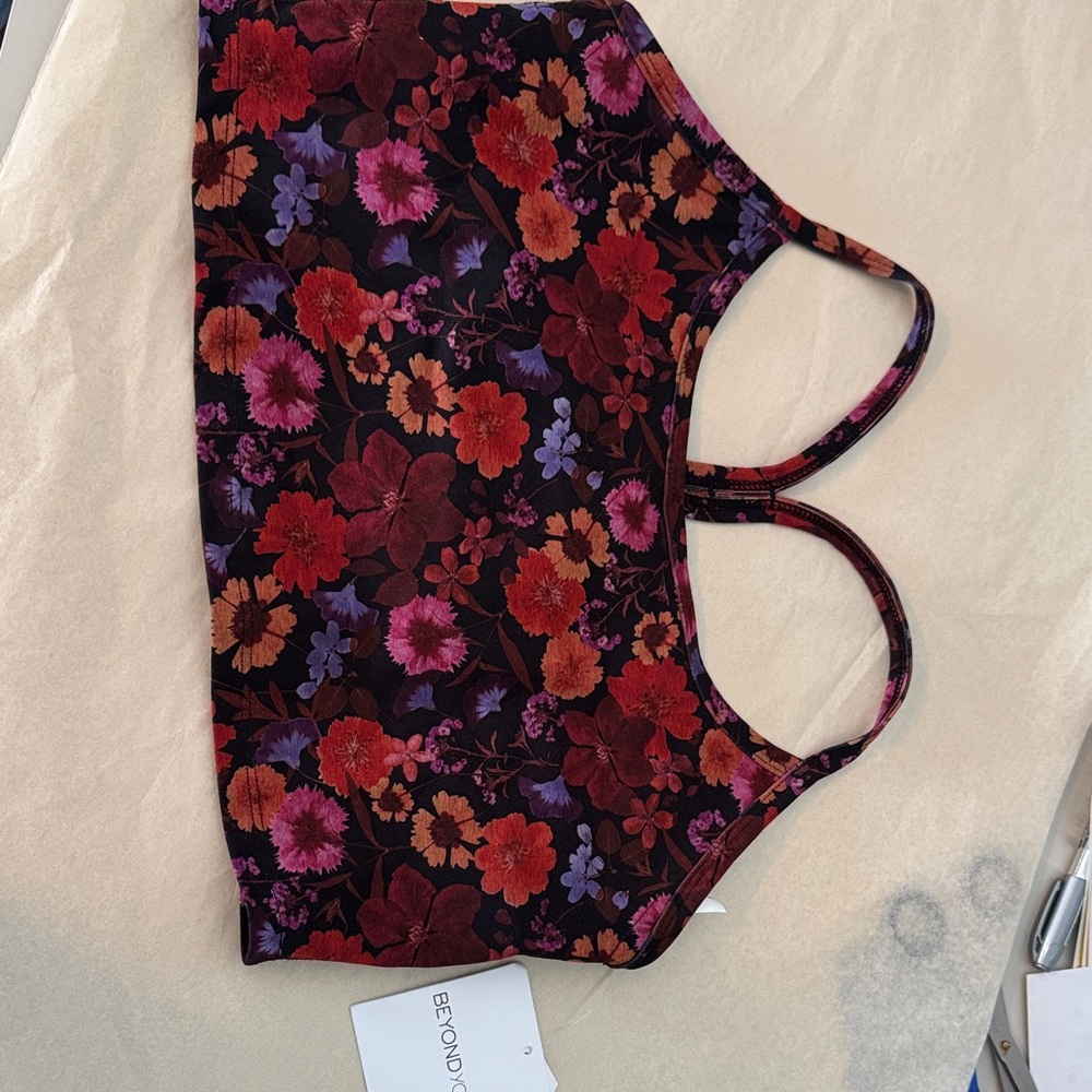 Beyond Yoga Women's Bralette - Red and Purple Floral - Picture 2 of 4
